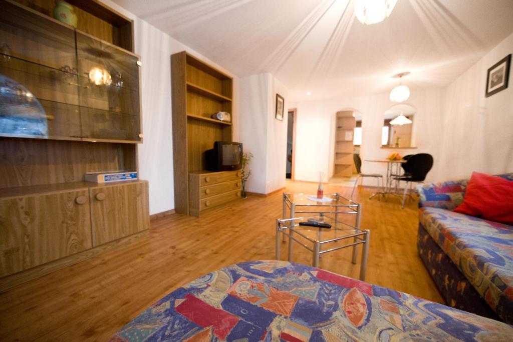Haus Perelia C Apartment Zermatt Ruang foto